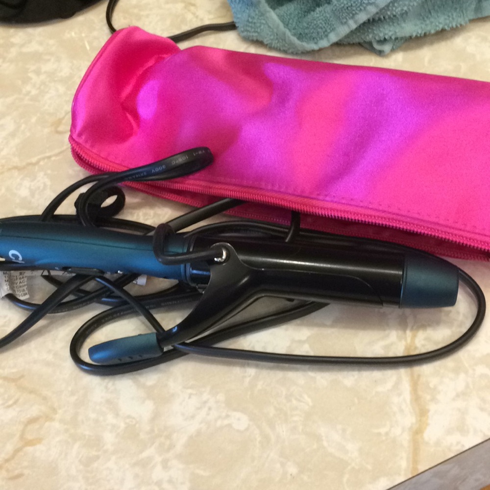 CHI brand new curling iron